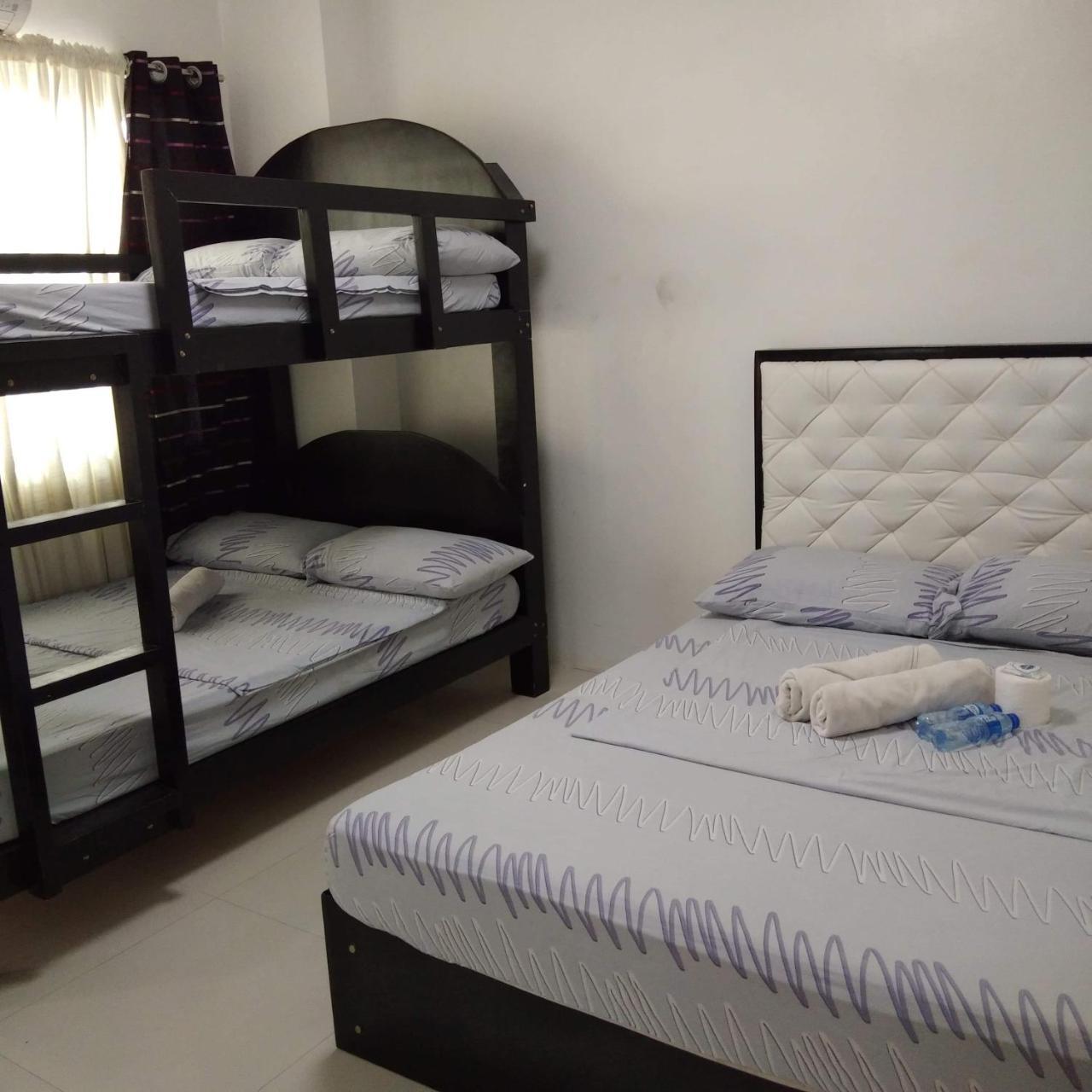 N&J Lopez Lodging House Pasay Cameră foto